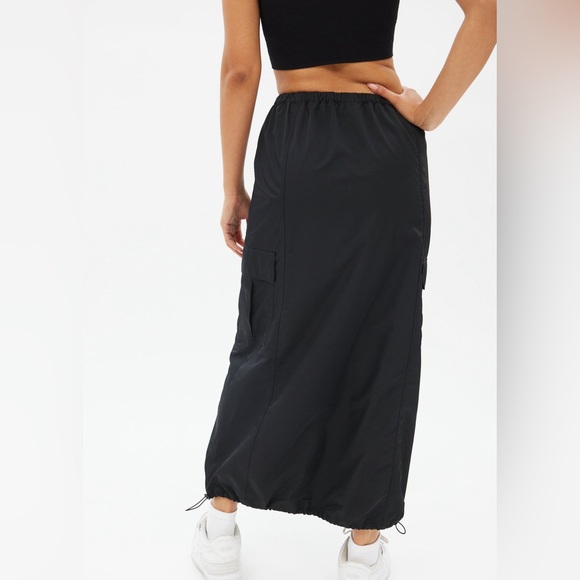 Nylon Cargo Parachute Maxi Skirt - Picture 2 of 2